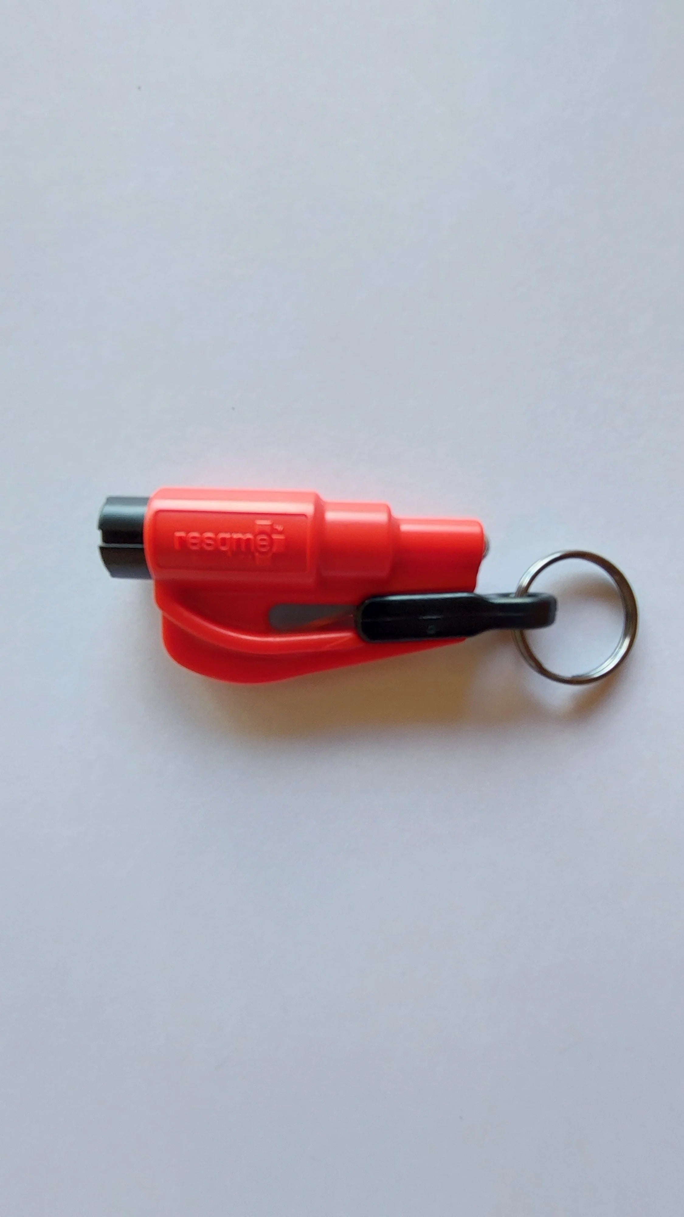 Resqme® car escape tool